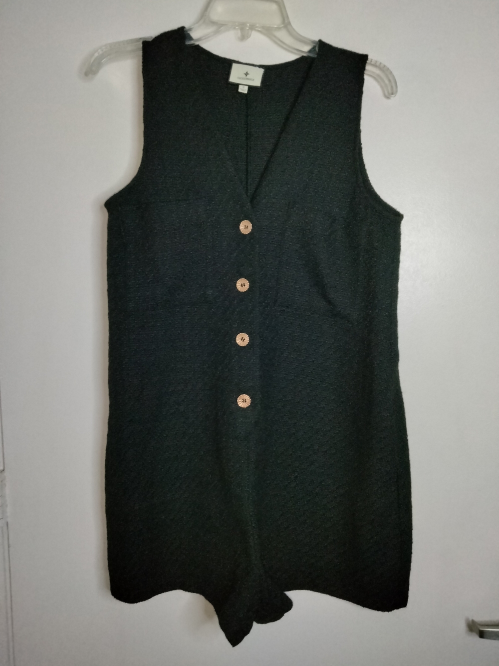 Tuckernuck -S- Black Tweed Sleeveless Gold Button Front Slip Pockects Romper NEW